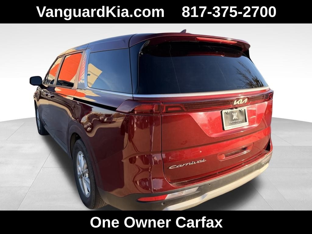 Used 2022 Kia Carnival LXS Minivan/Van