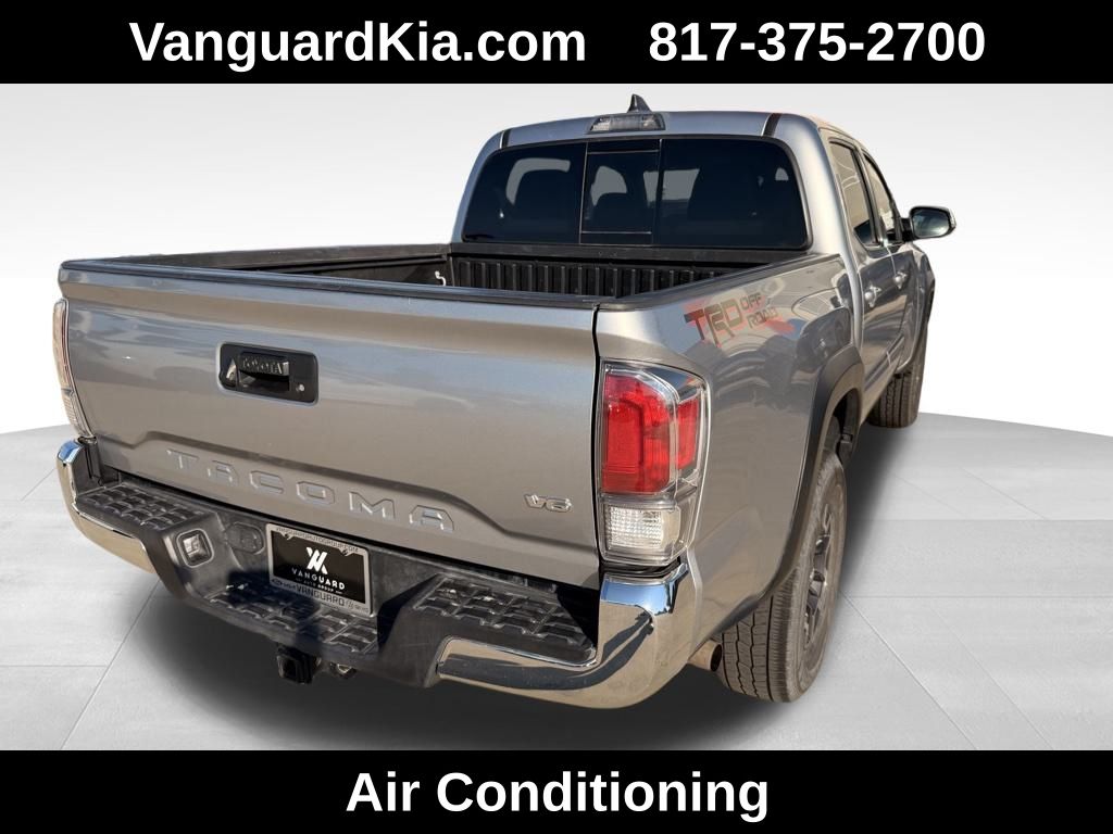 2023 Toyota Tacoma SR5 V6 photo 4