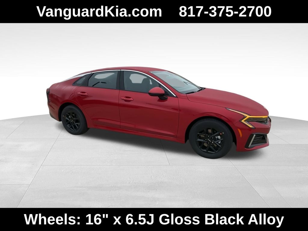 2025 Kia K5 LXS photo 2