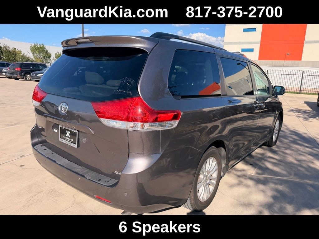 Used 2014 Toyota Sienna XLE 8 Passenger Minivan/Van