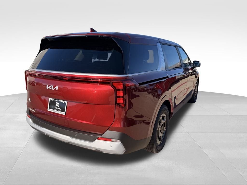 New 2026 Kia Carnival LXS Minivan/Van