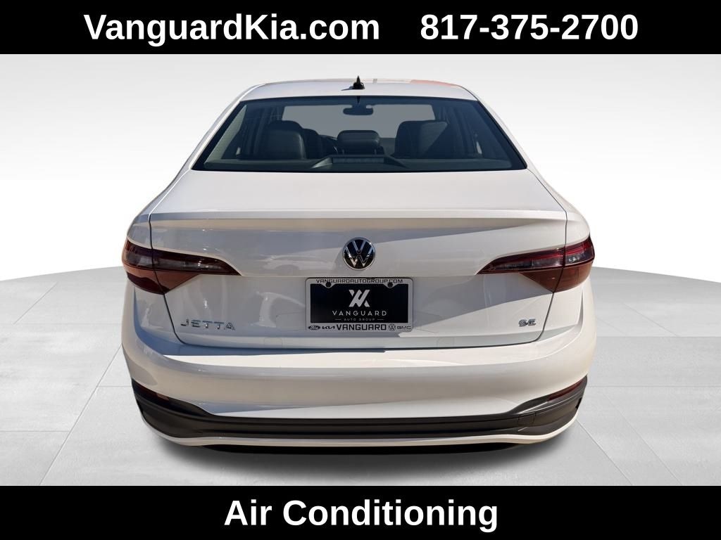 Used 2023 Volkswagen Jetta 1.5T SE Sedan