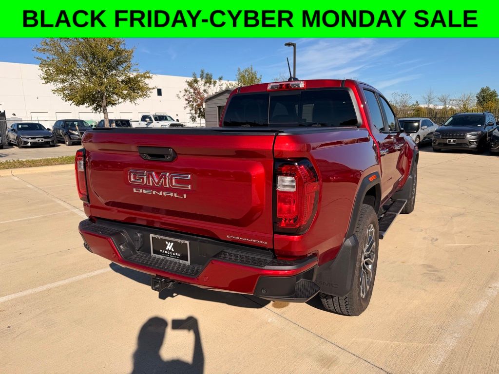 2024 Gmc Canyon Denali photo 3