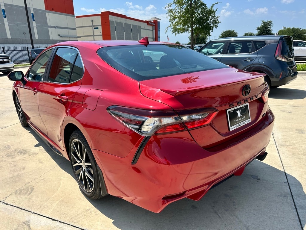 Used 2023 Toyota Camry SE with VIN 4T1G11AK7PU161249 for sale in Arlington, TX