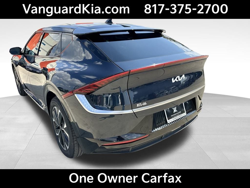 2024 Kia EV6 Wind photo 2