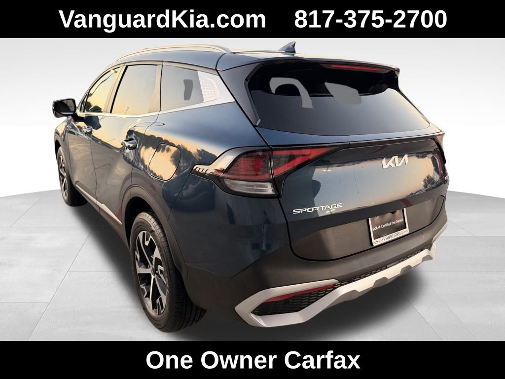 2023 Kia Sportage Hybrid EX photo 2