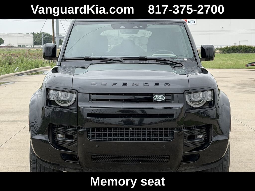 Used 2024 Land Rover Defender 110 X-Dynamic SE SUV
