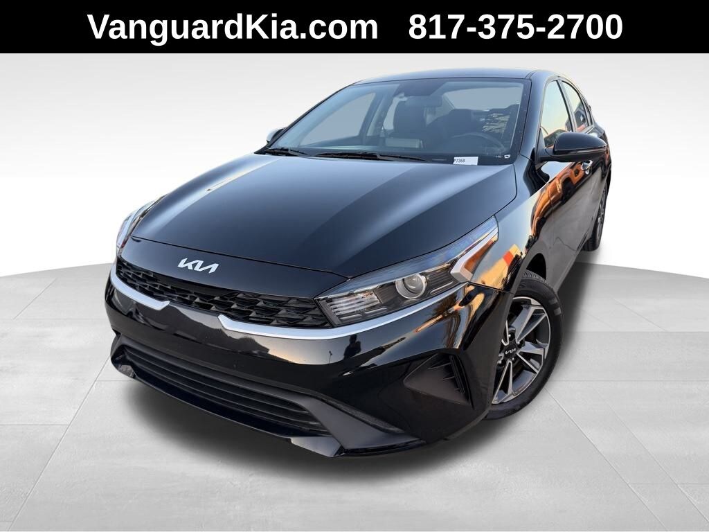Used 2023 Kia Forte LXS Sedan