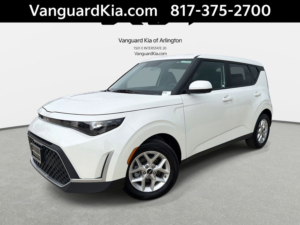 2025 Kia Soul 2.0L LX IVT's photo