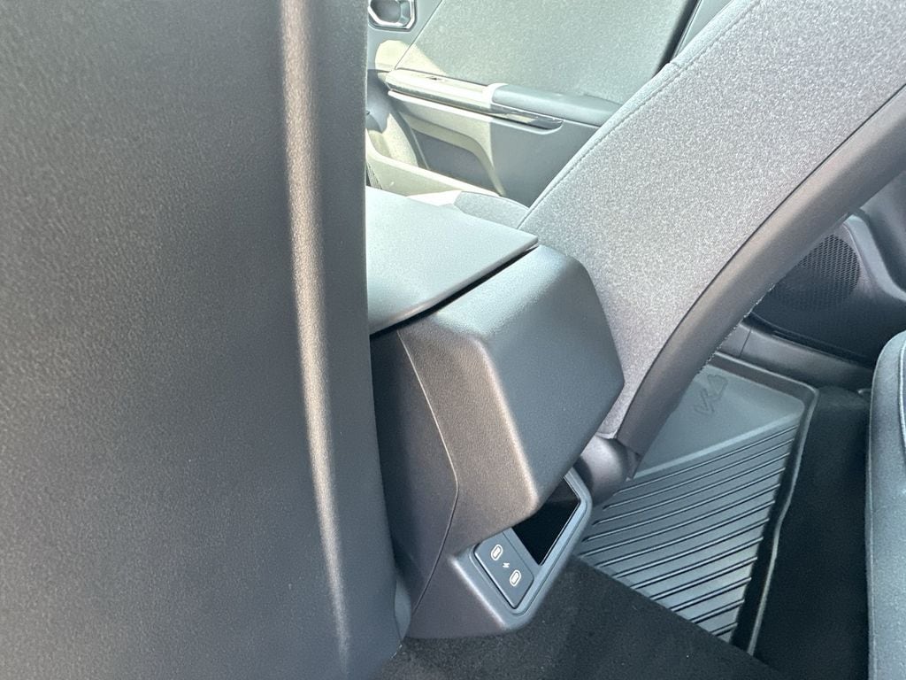 2025 Kia K4 EX - Photo 22