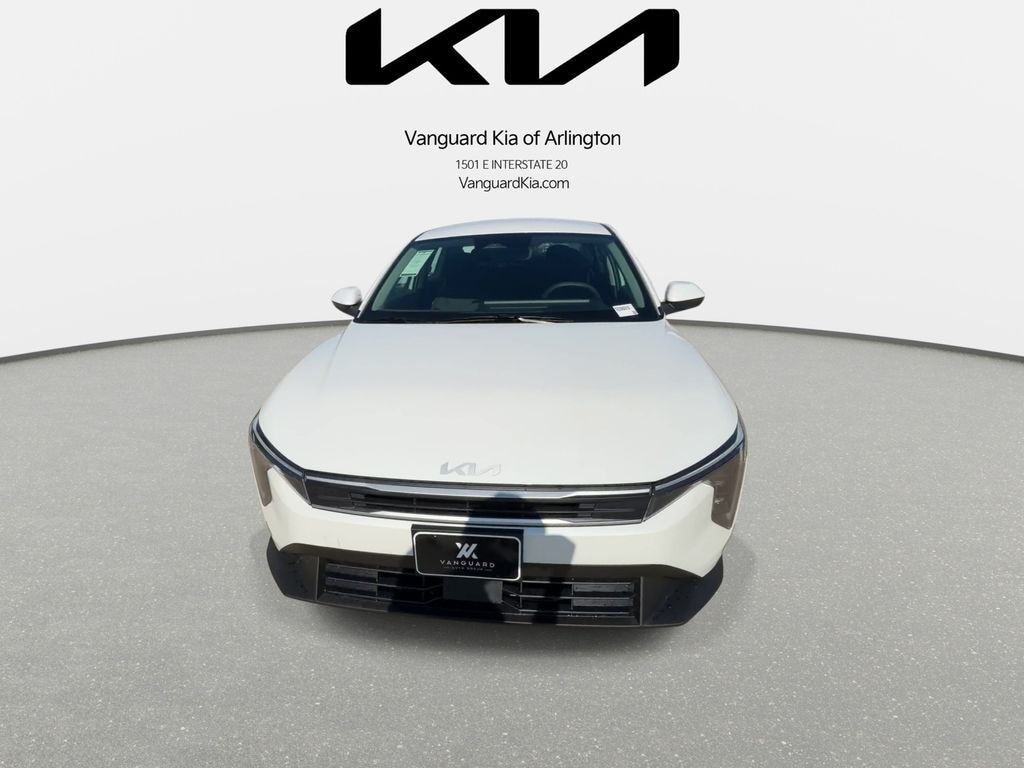New 2026 Kia K4 LXS Sedan