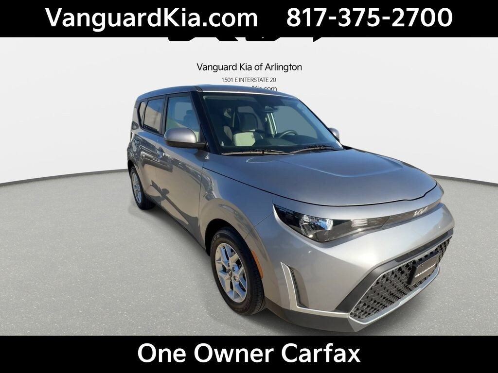 Certified 2025 Kia Soul LX Tech PKG Hatchback
