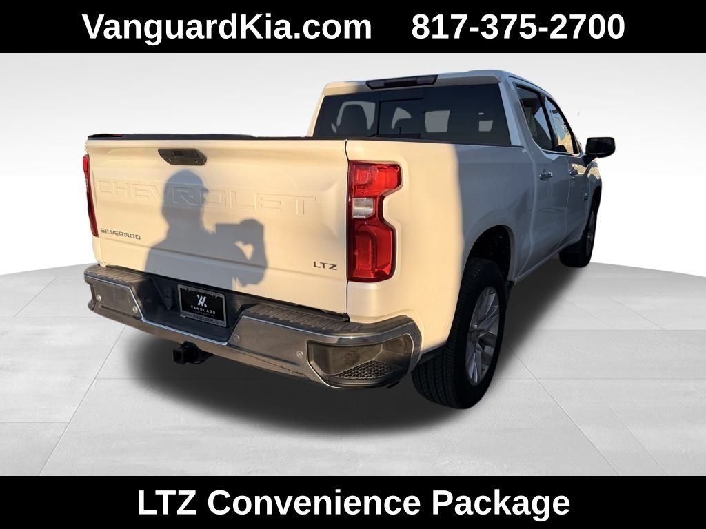 2021 Chevrolet Silverado 1500 LTZ photo 3