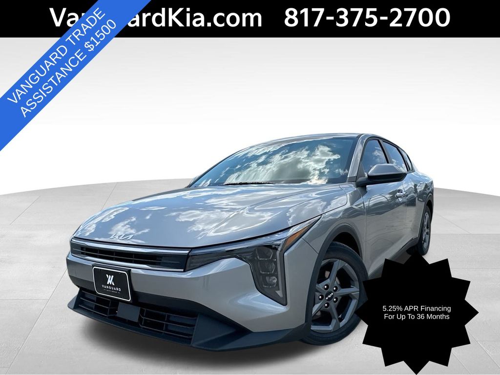 2025 Kia K4 LXS's photo
