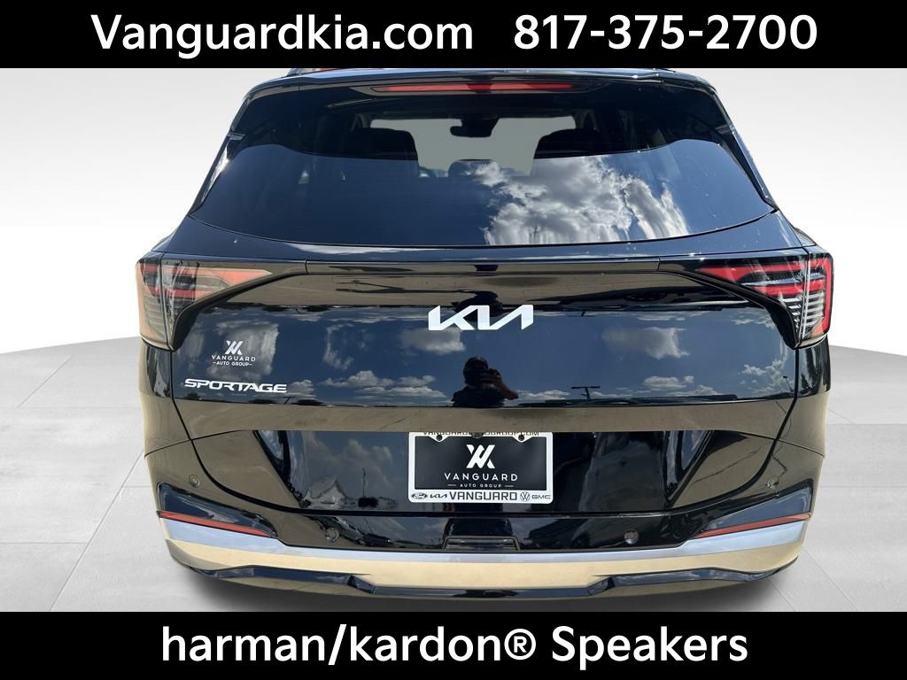 2026 Kia Sportage photo 3