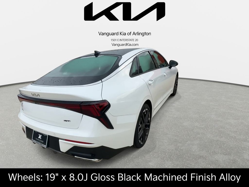 2026 Kia K5 GT - Photo 9