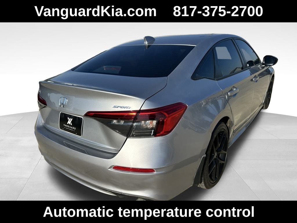 2023 Honda Civic Sport photo 4