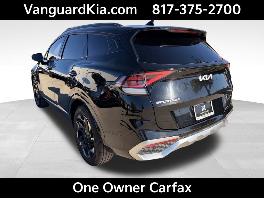 2024 Kia Sportage photo 2