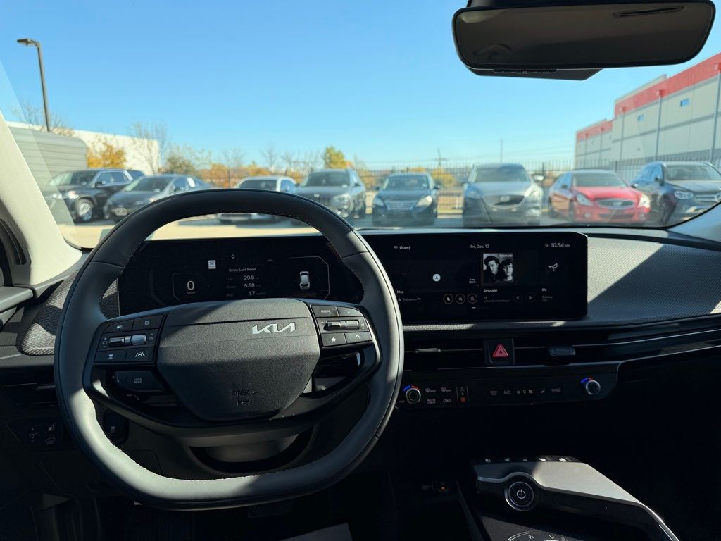 2025 Kia EV6 Wind - Photo 15