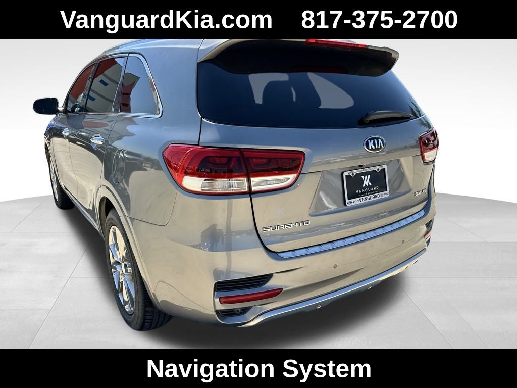 2018 Kia Sorento SX Limited photo 2