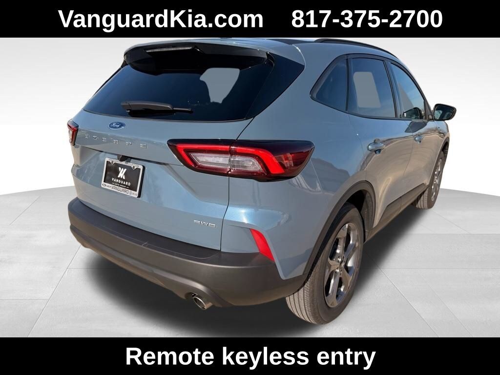 Used 2025 Ford Escape ST-Line Select SUV