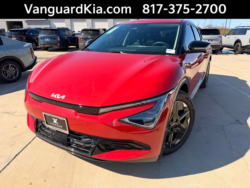2025 Kia EV6 Wind AWD's photo