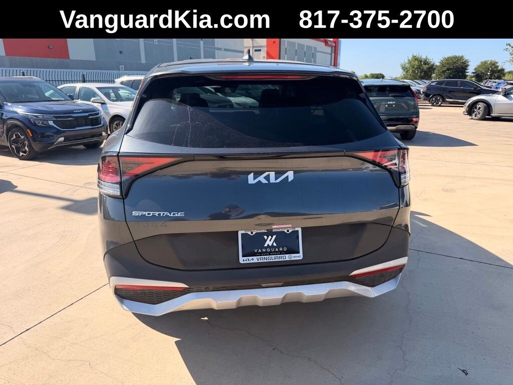 Used 2025 Kia Sportage EX SUV