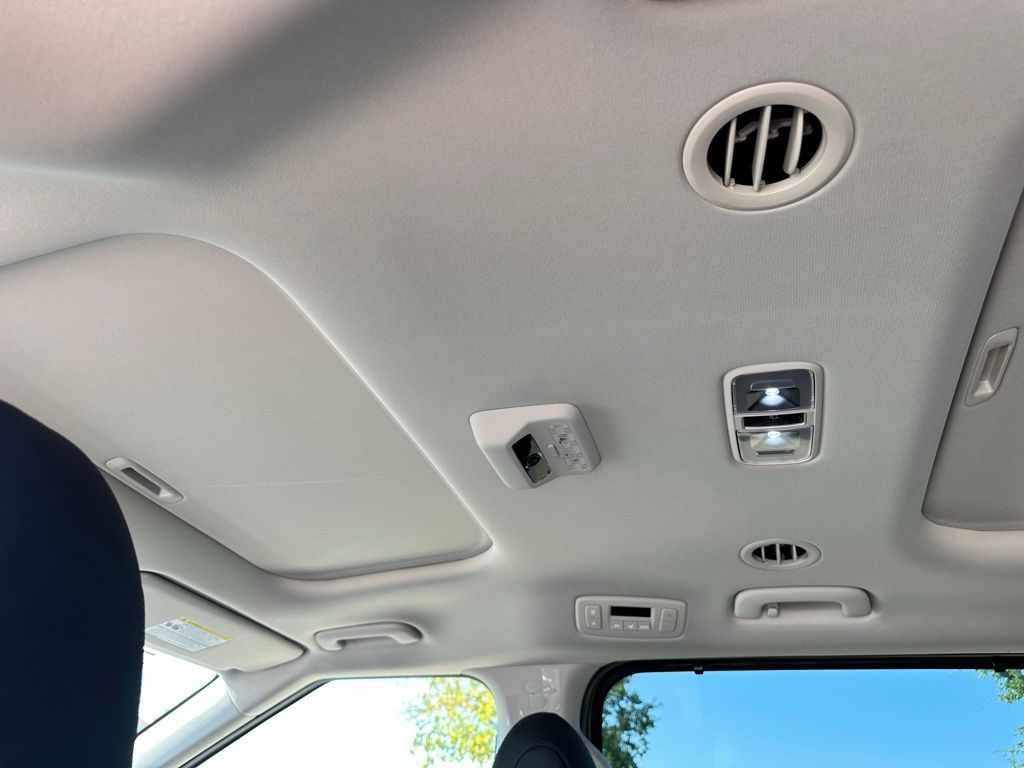2026 Kia Carnival SX Prestige - Photo 25