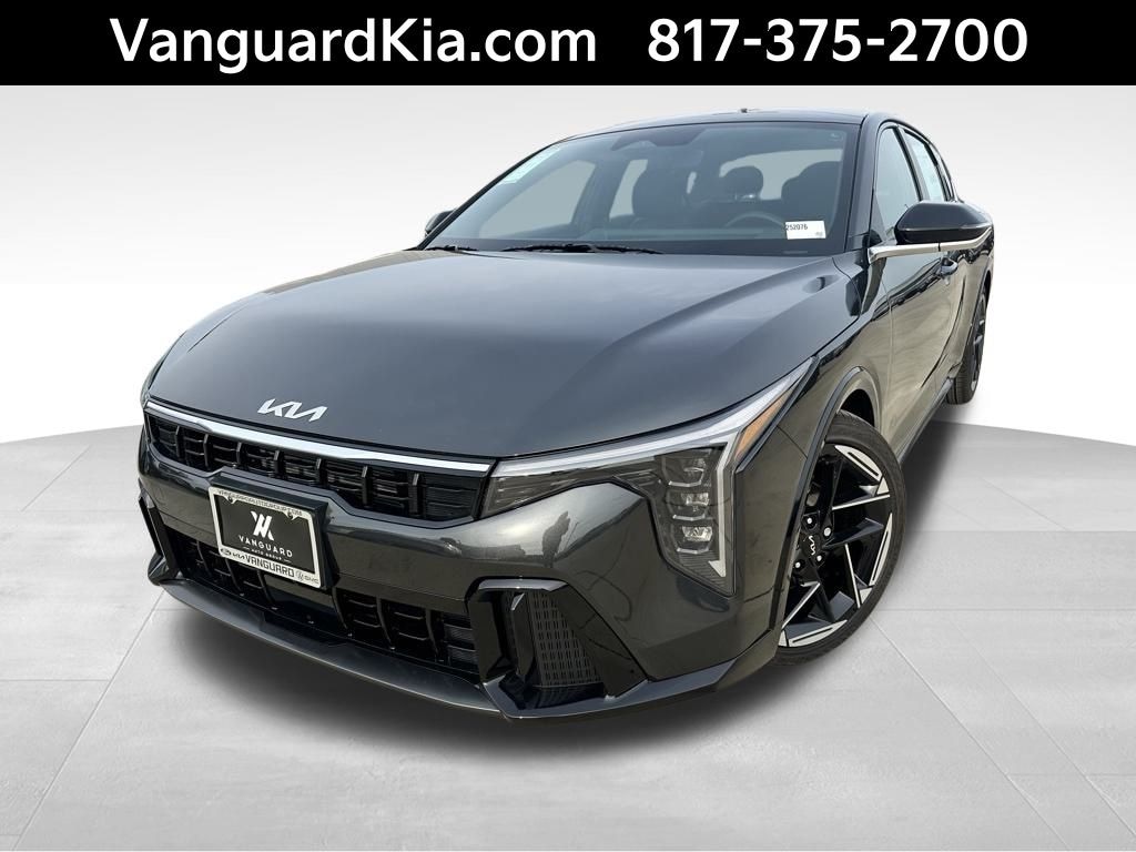 New 2025 Kia K4 GT-Line Sedan