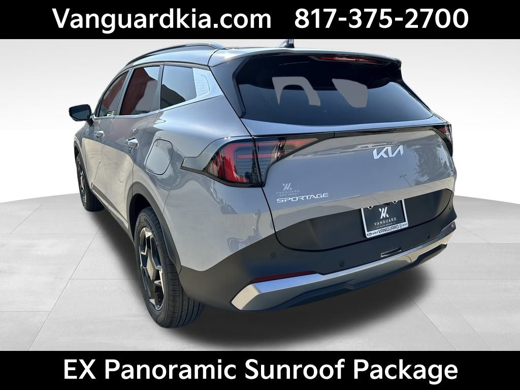 2026 Kia Sportage Hybrid EX photo 2