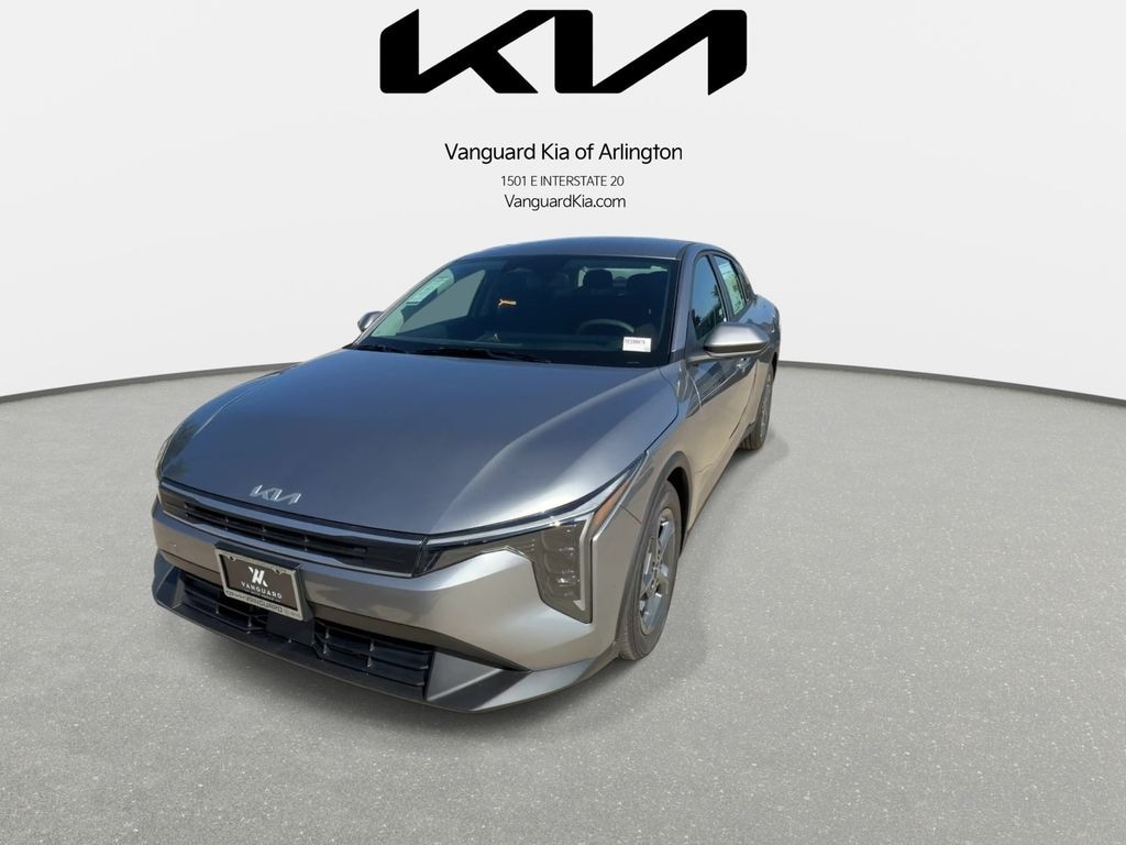 New 2026 Kia K4 LX Sedan