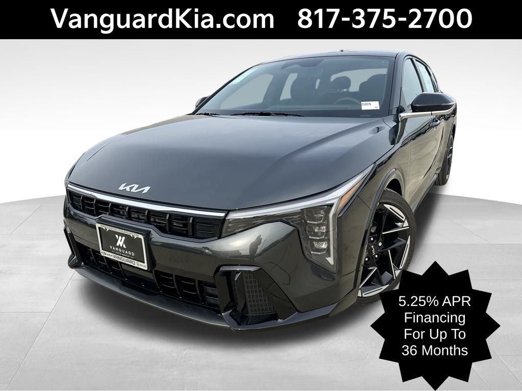 2025 Kia K4 GT-Line's photo