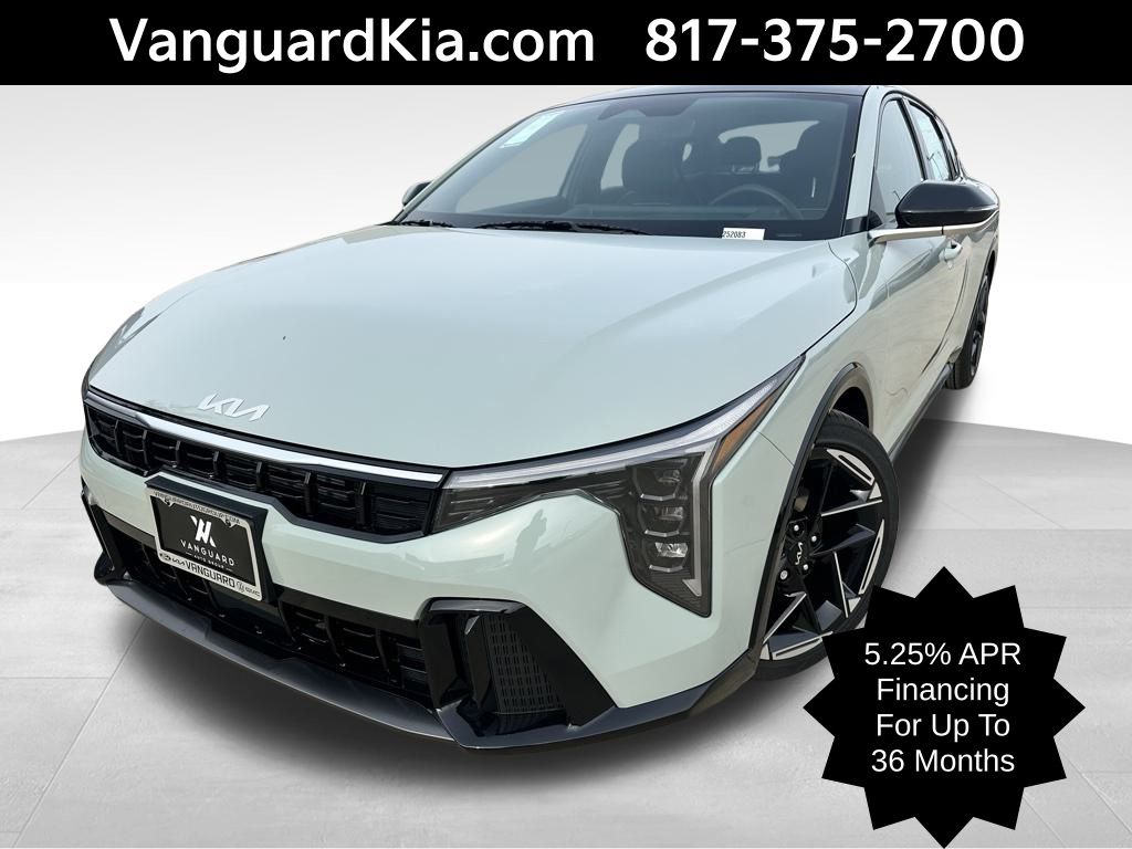 2025 Kia K4 GT-Line's photo