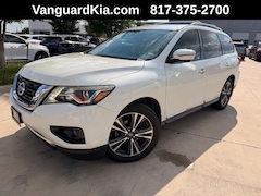 2017 Nissan Pathfinder Platinum SUV For Sale in Arlington, Texas