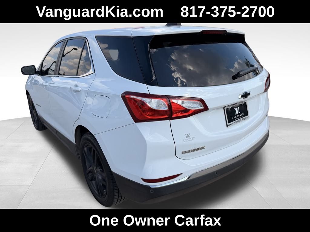 2021 Chevrolet Equinox LT photo 2