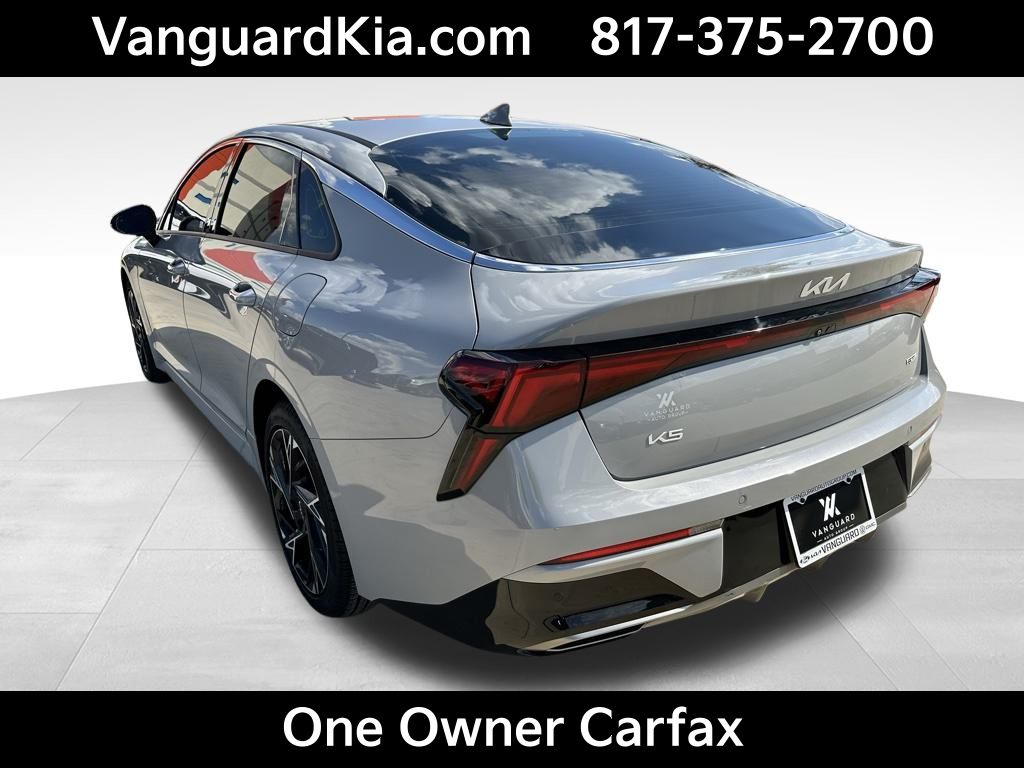 2025 Kia K5 GT-Line photo 2