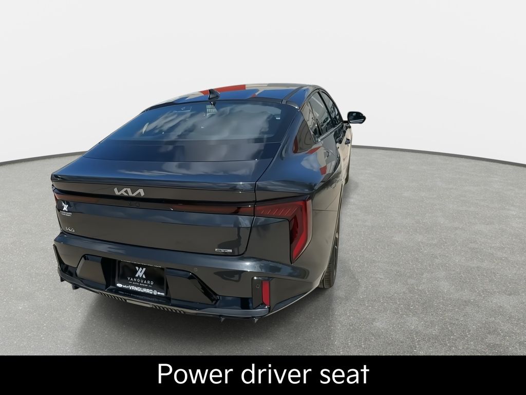 2025 Kia K4 GT-Line Turbo - Photo 8