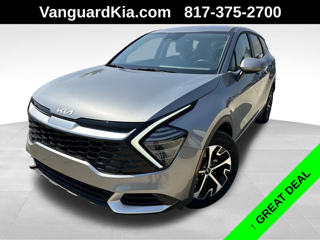 2024 Kia Sportage EX's photo