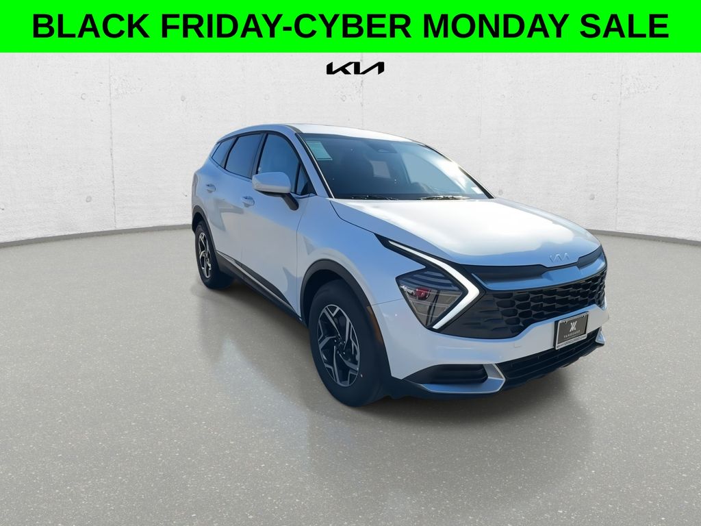 2025 Kia Sportage LX photo 2