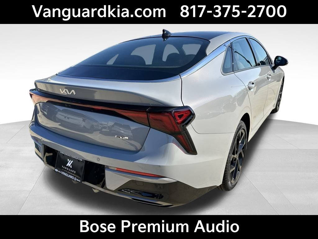 2026 Kia K5 GT-Line photo 4