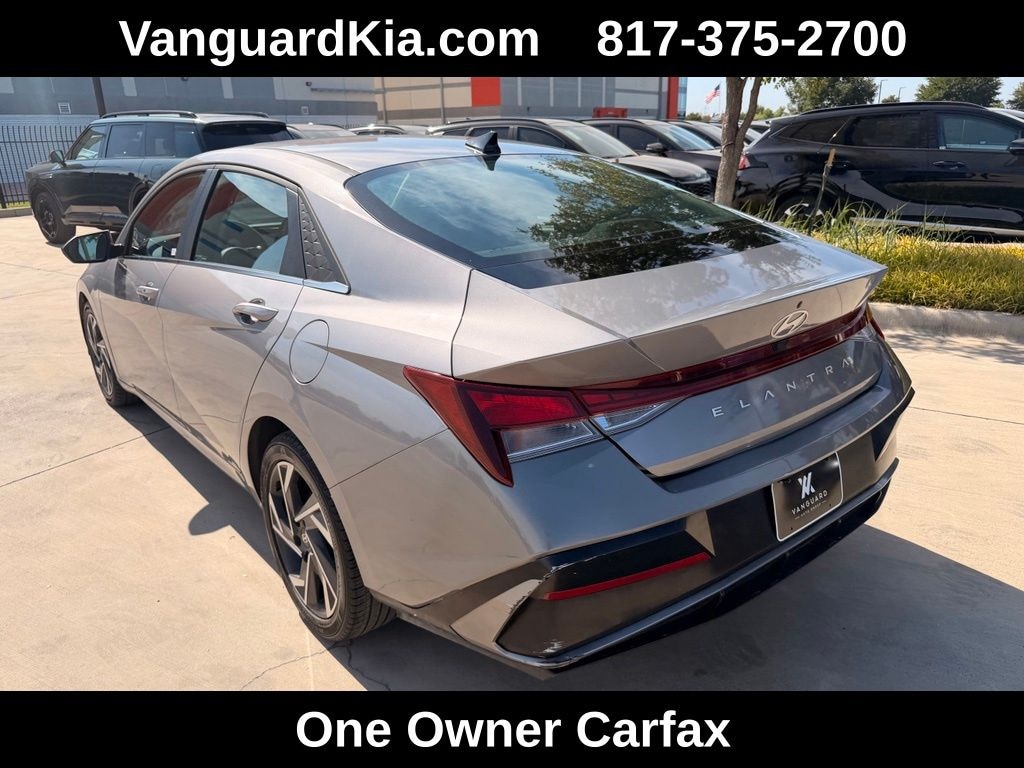 Used 2025 Hyundai Elantra SEL Convenience Sedan