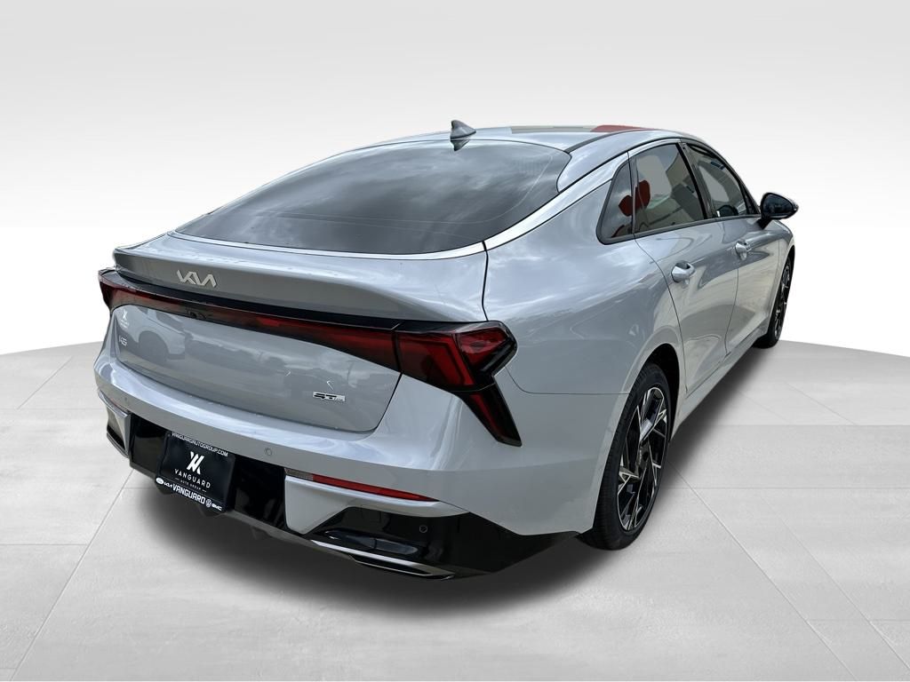 2026 Kia K5 GT-Line photo 4