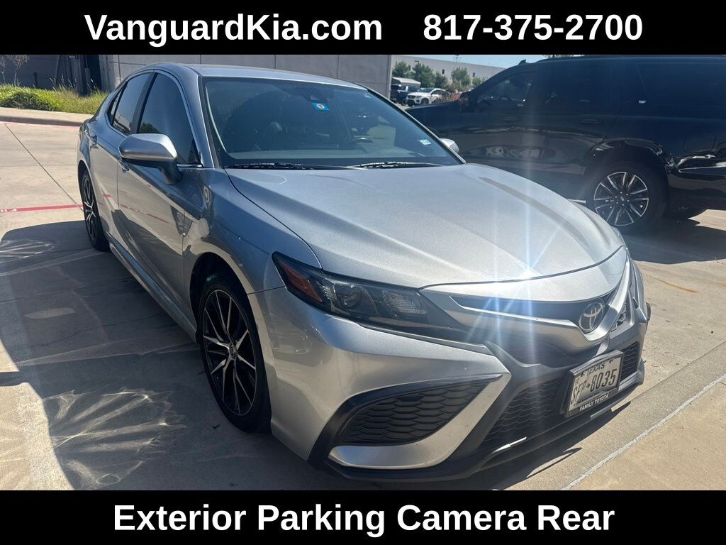 Used 2021 Toyota Camry SE Sedan