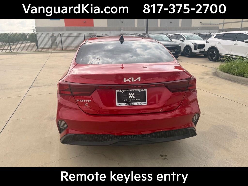 Certified 2022 Kia Forte LXS Sedan
