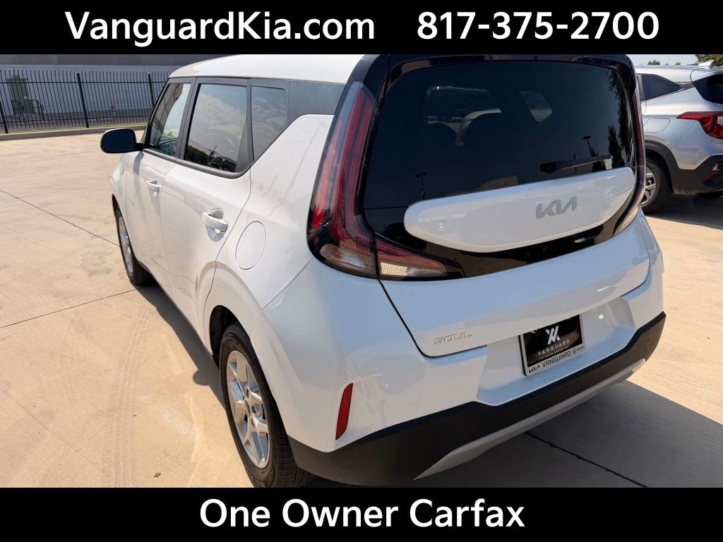 Certified 2025 Kia Soul LX Tech PKG Hatchback