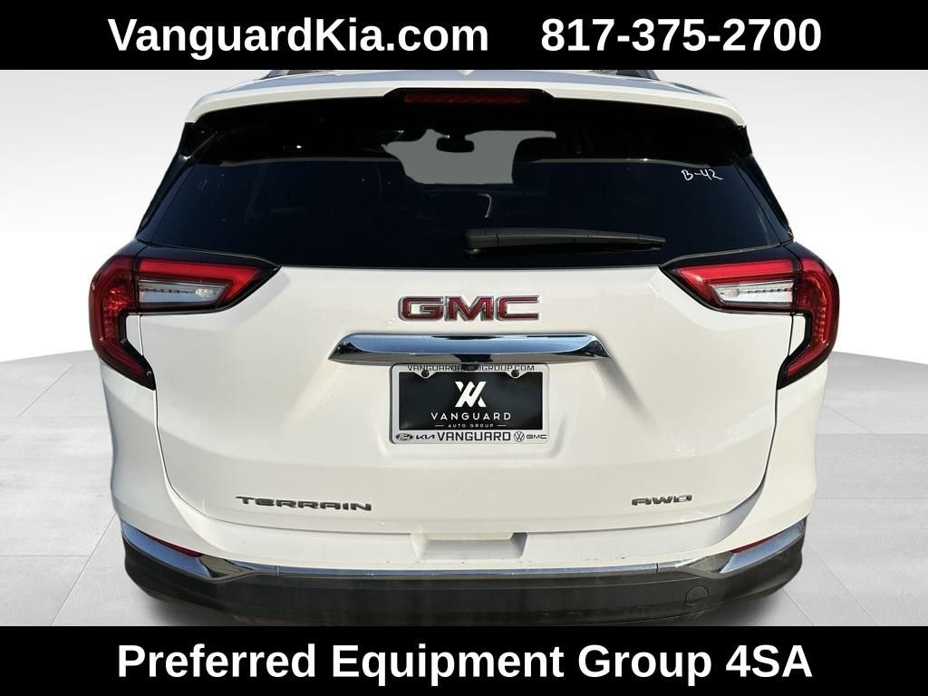 Used 2024 GMC Terrain SLT SUV