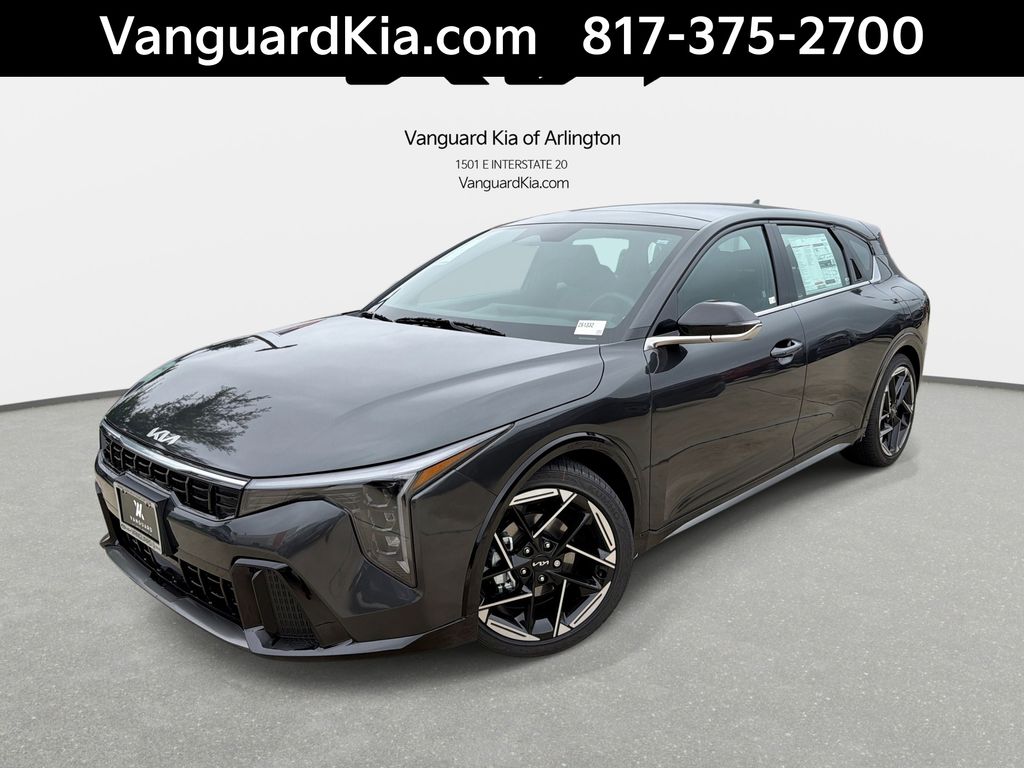 2026 Kia K4 GT-Line AT Hatchback's photo