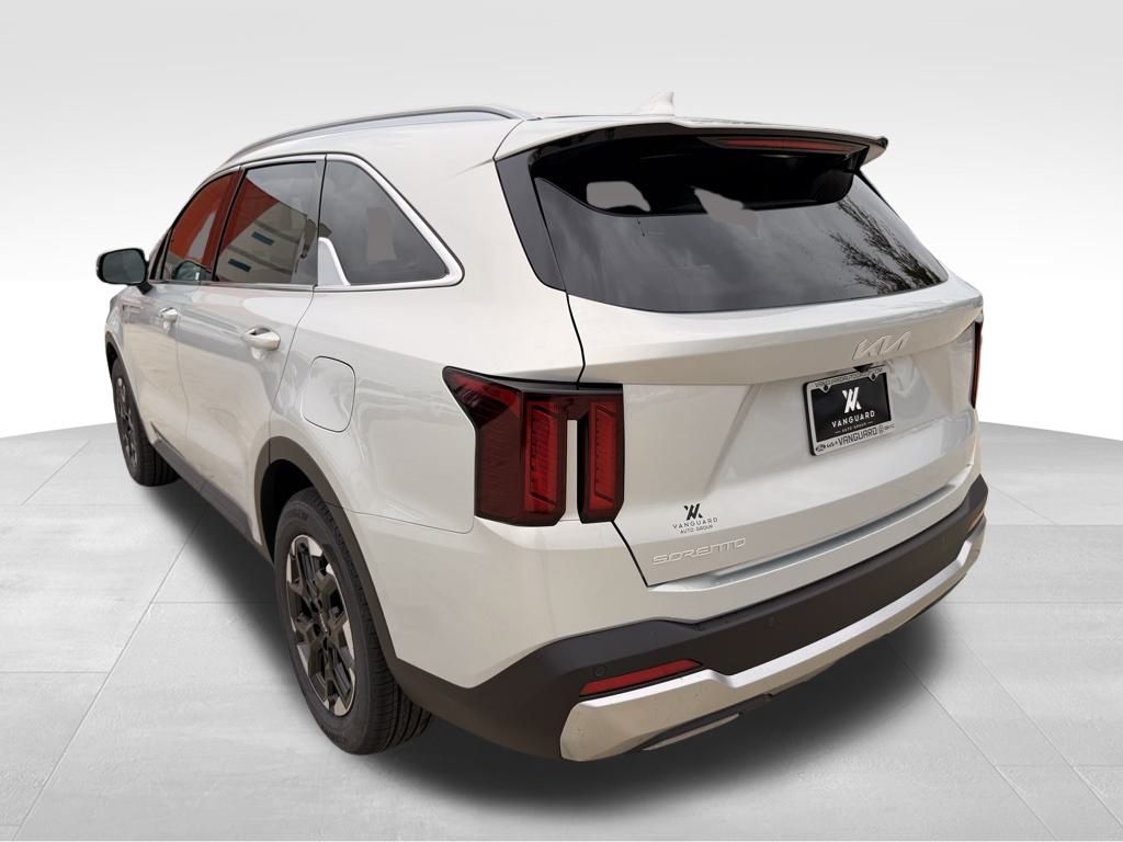 2026 Kia Sorento S photo 3