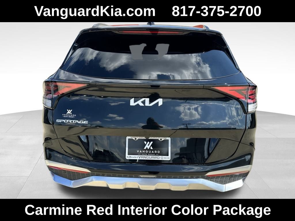 2024 Kia Sportage photo 3