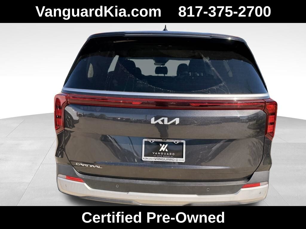 Used 2025 Kia Carnival LXS Minivan/Van
